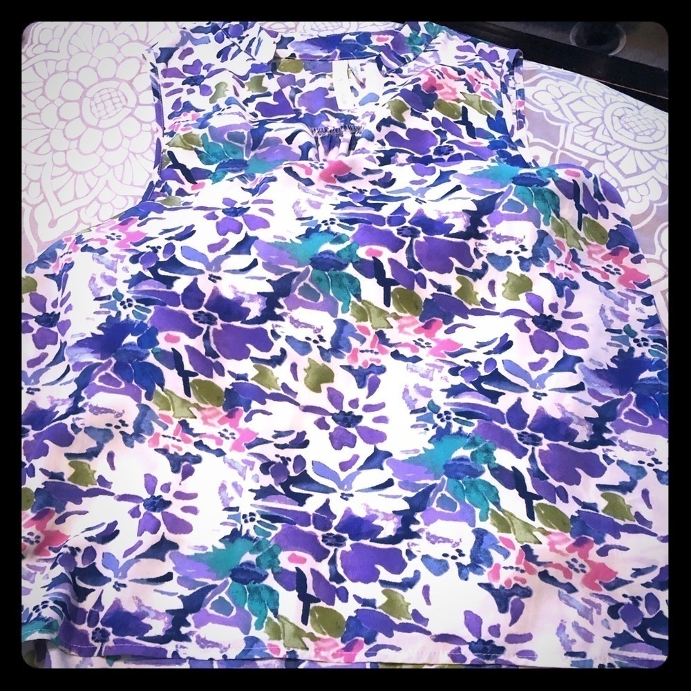 Hello Miss sleeveless dress beautiful colors!